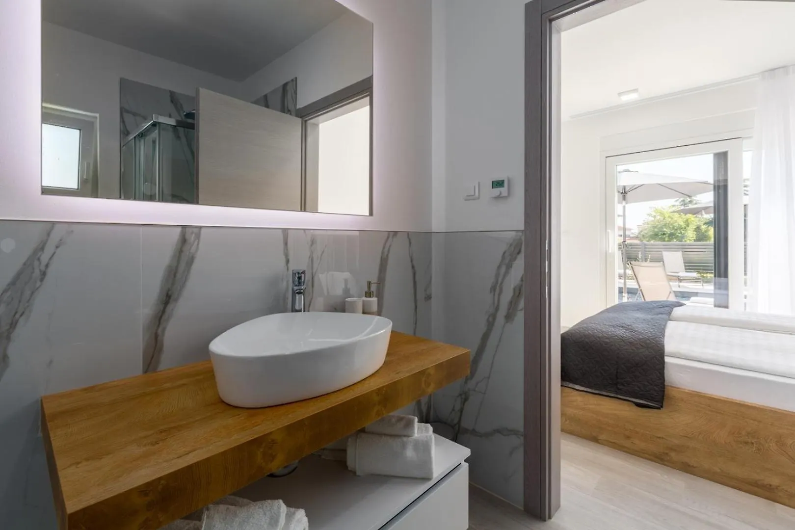 Villa Matic Ground Floor Apartment With Shared Pool Funtana